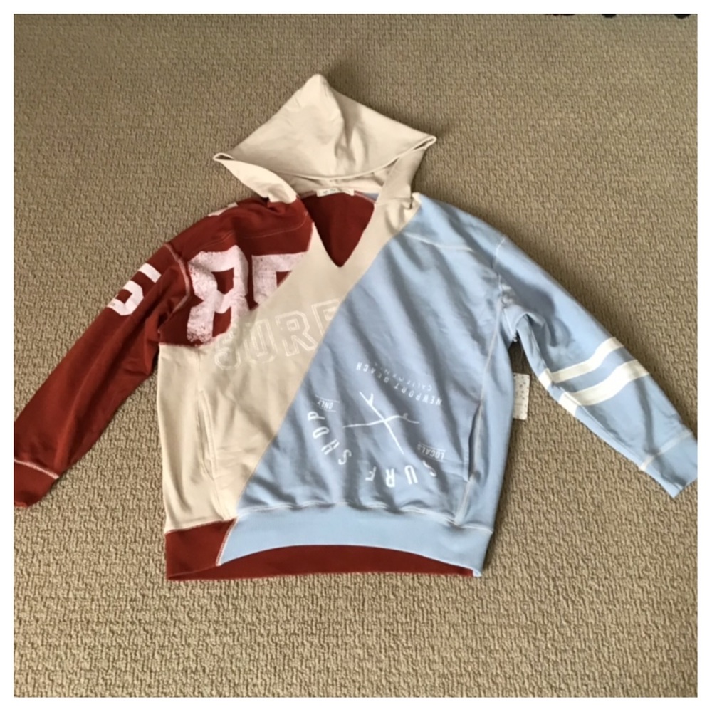 Free People Beach Break Graphic Hoodie. NWT. - Picture 7 of 7